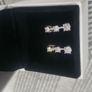 Earings